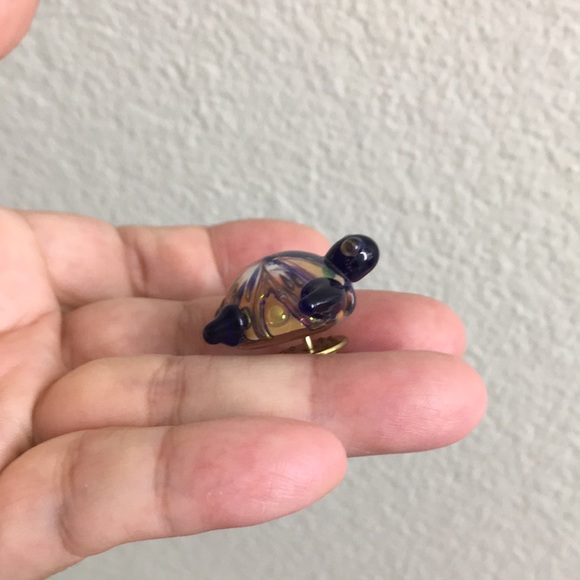 🖤Italy sea turtle glass art pin - Picture 9 of 15